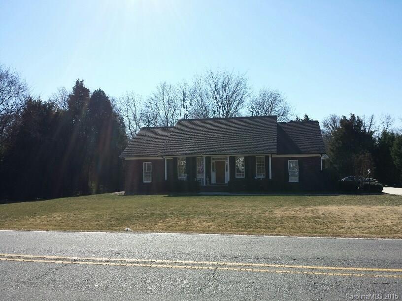 3663 Stallings Rd., Harrisburg, NC 28075