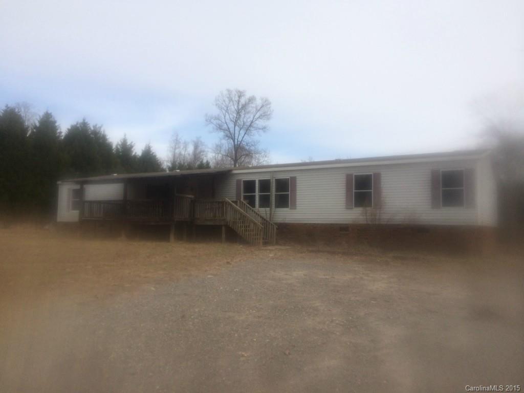 136 Brothers Ln., Statesville, NC 28625