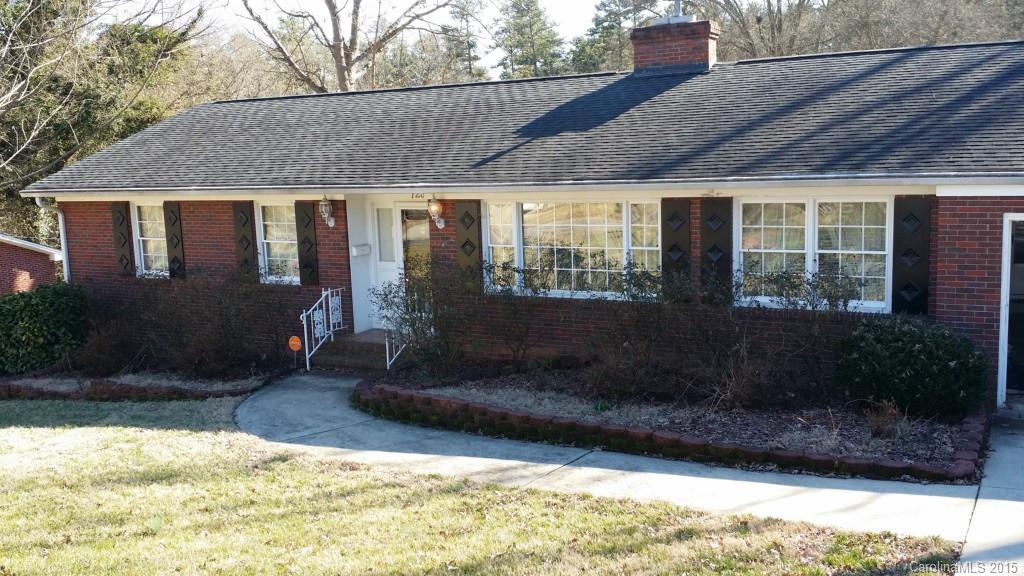 723 Cameron Ave., Gastonia, NC 28052