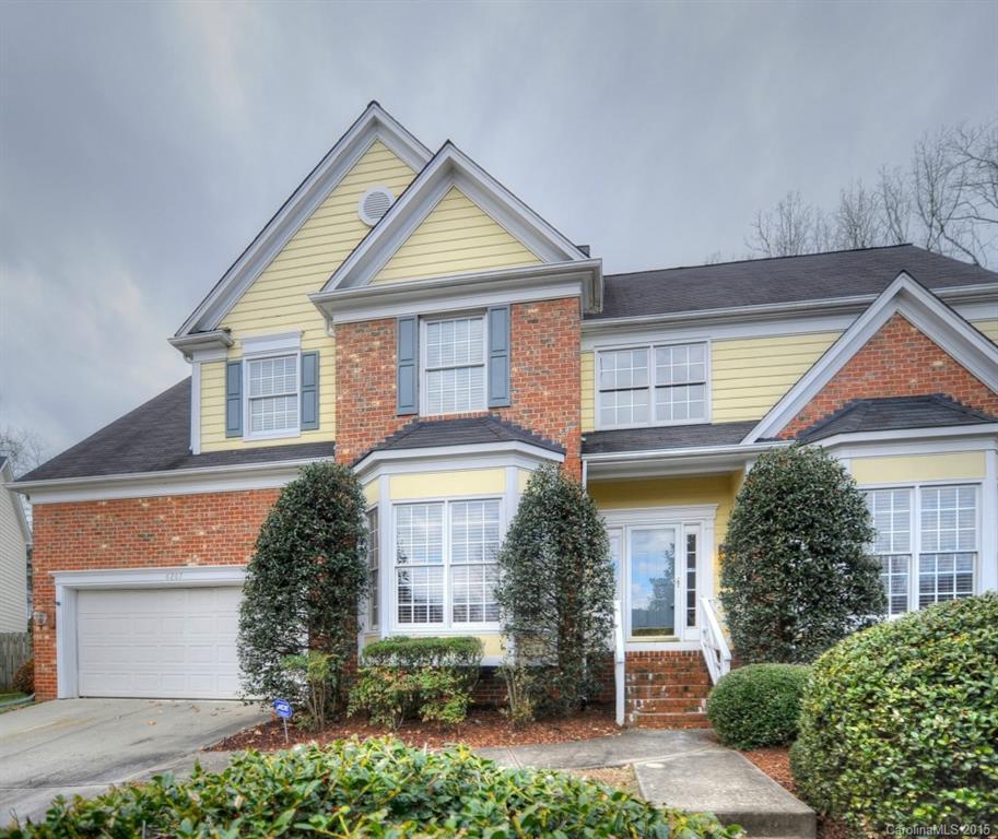 6207 Glencairn Ct., Charlotte, NC 28269