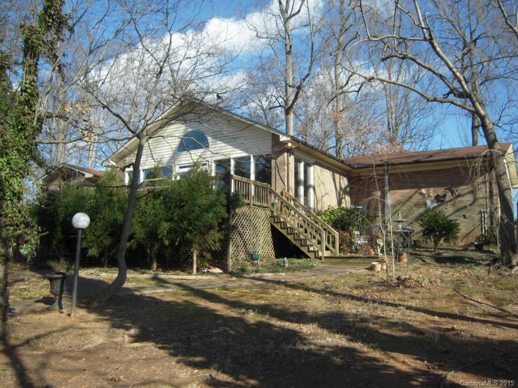 128 Hickory Hill Rd., Mooresville, NC 28117