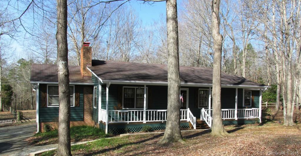 5932 Lindenwood Dr., Matthews, NC 28104