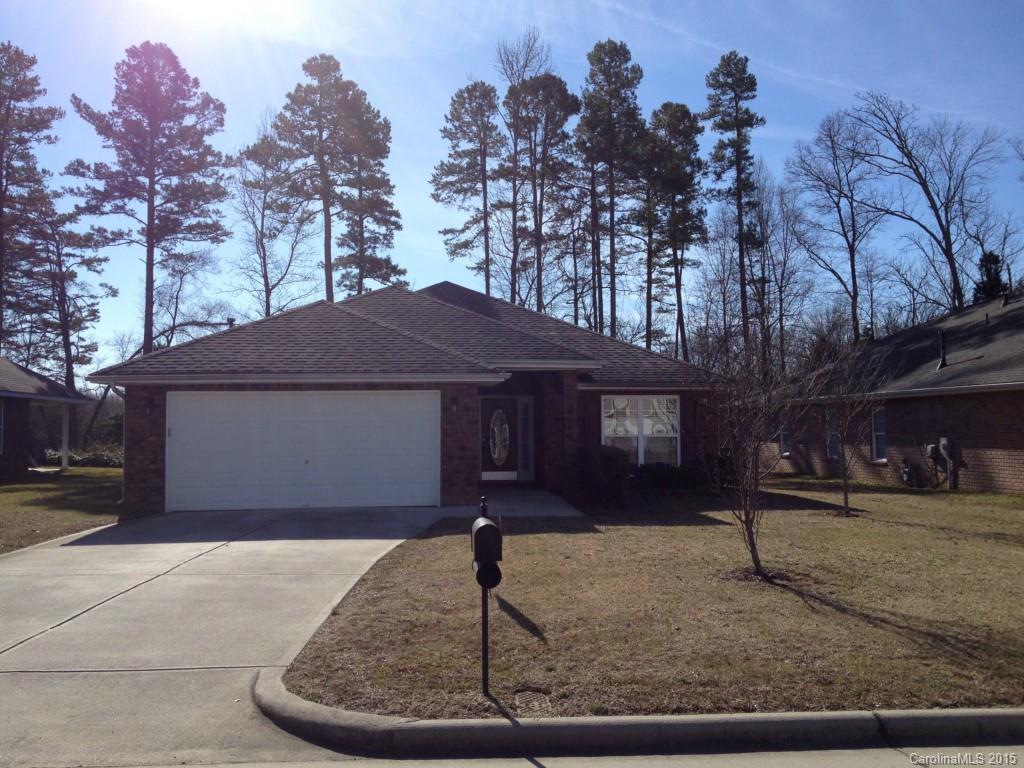 121 Newport Dr., Kannapolis, NC 28081