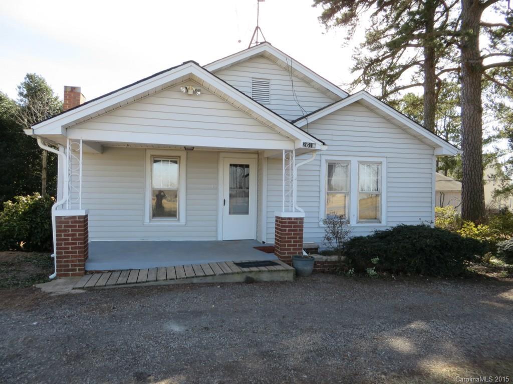 2610 Amity Hill Rd., Statesville, NC 28677