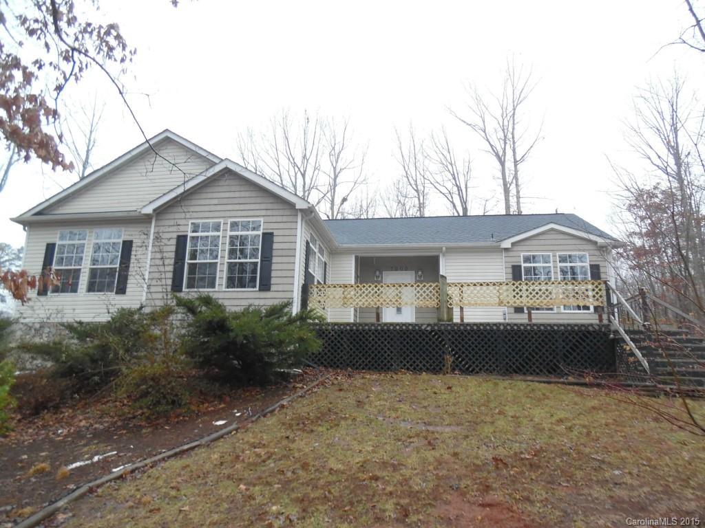 7000 Cove Creek Dr., Sherrills Ford, NC 28673