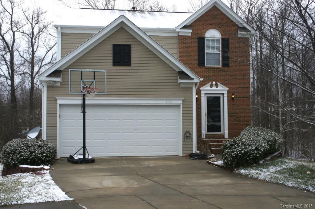 8622 Acacia Ridge Ct., Charlotte, NC 28269