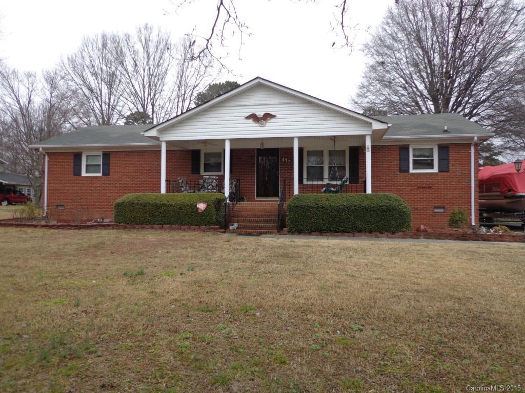 417 N Catawba Ct., Matthews, NC 28104