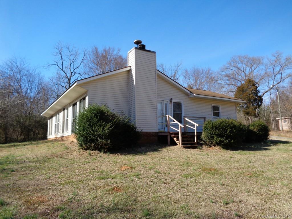 259 Cc Camp Rd., Mount Gilead, NC 27306