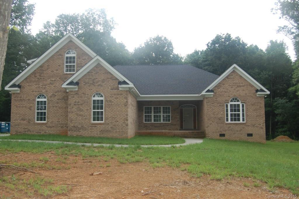 2918 Duck Point Dr., Monroe, NC 28110