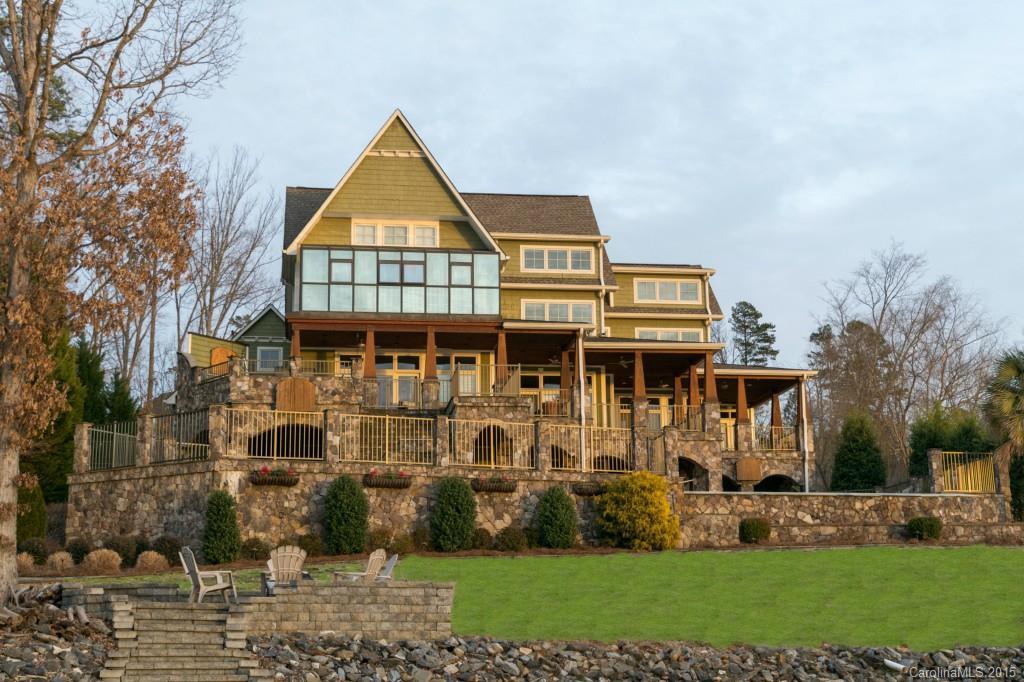 262 Quiet Waters Rd., Belmont, NC 28012
