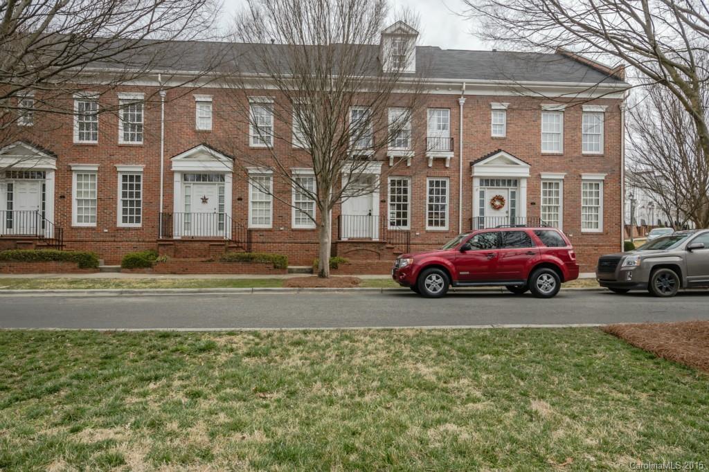 108 Southsquare Row, Davidson, NC 28036