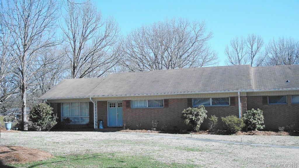 1724 W Laporte Dr., Charlotte, NC 28216