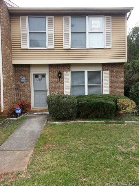 7612 Holly Grove Ct., Charlotte, NC 28227