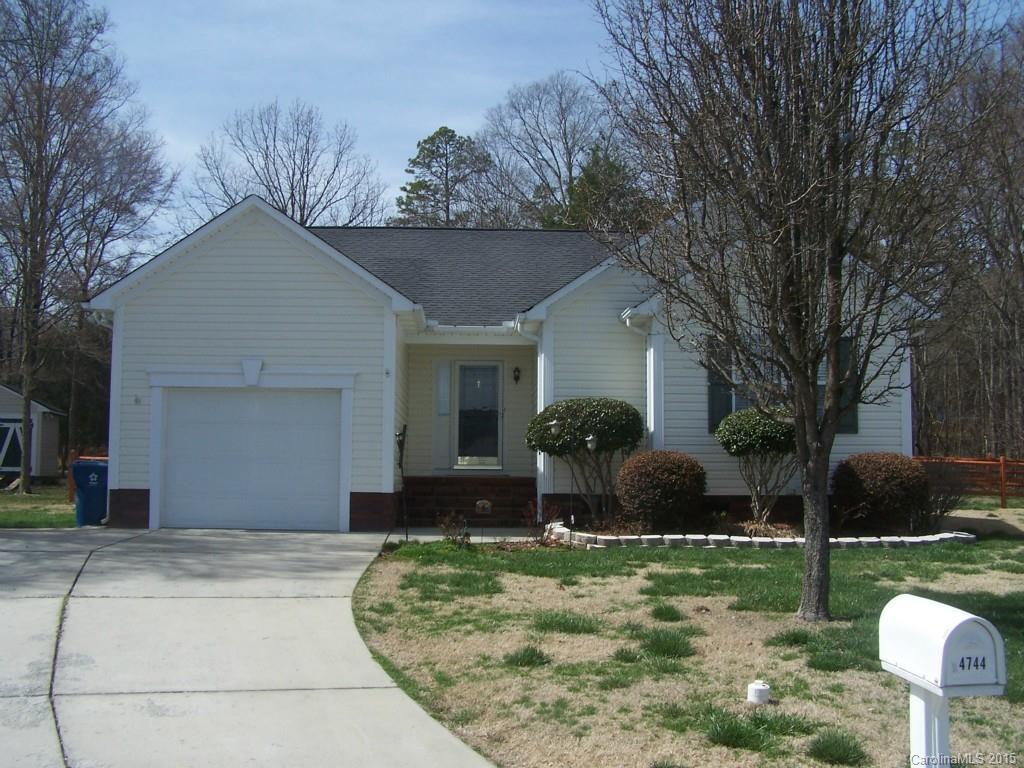 4744 Hendrix Ct., Concord, NC 28025