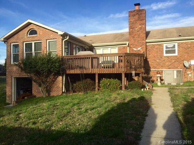 10235 Country Ln., Charlotte, NC 28214