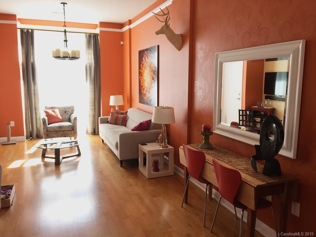 550 New Bern Station Ct., Charlotte, NC 28209