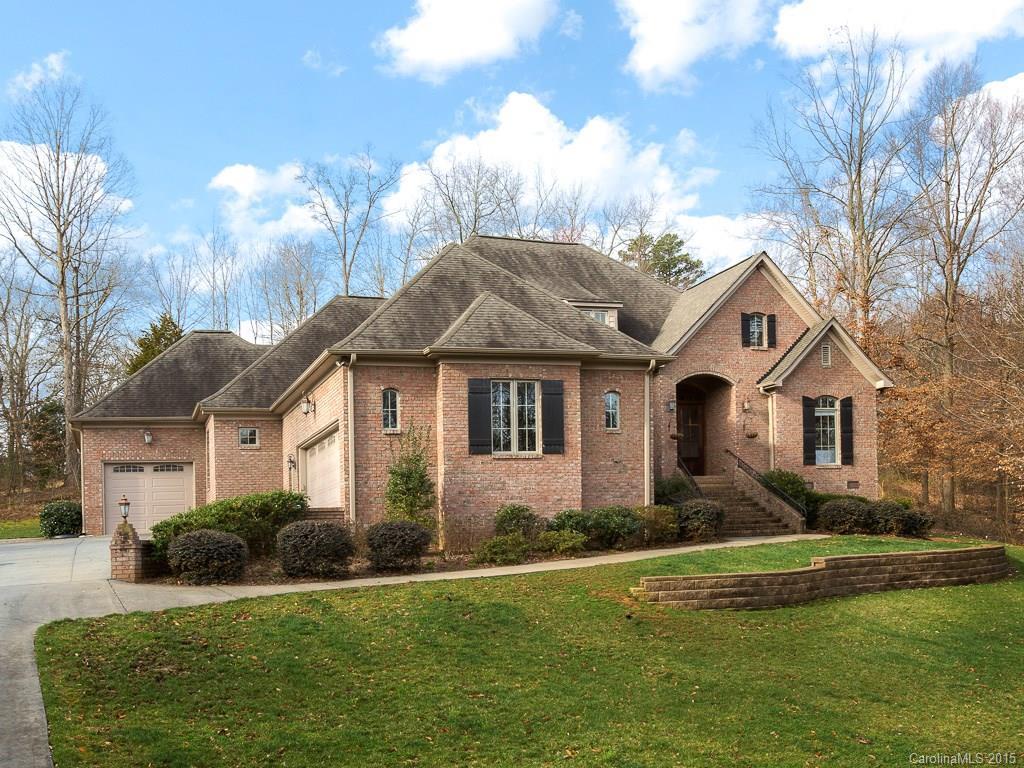 818 S Main St., Mount Holly, NC 28120