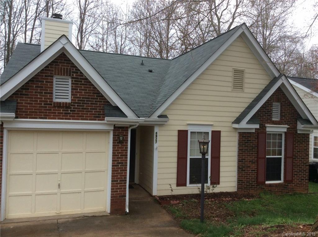 8927 Chesham Dr., Charlotte, NC 28227