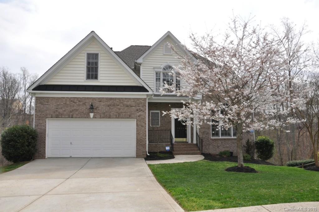 2056 Solway Ln., Charlotte, NC 28269