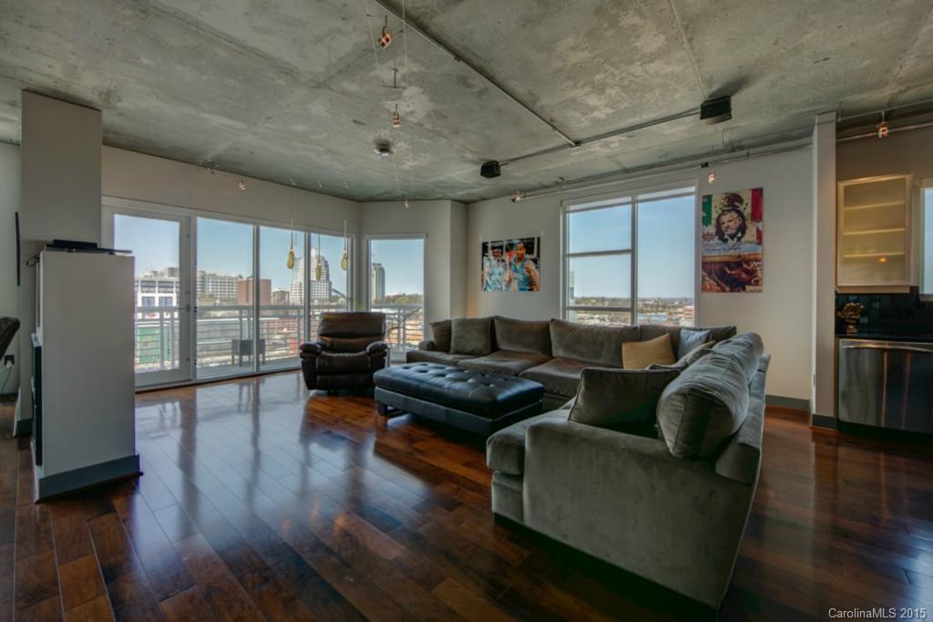 505 E 6th St. #904, Charlotte, NC 28202