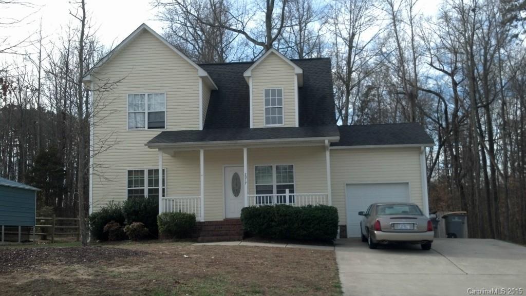 2017 Samantha Dr., Kannapolis, NC 28083