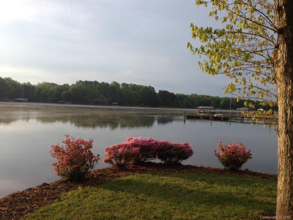 425 Kenway Loop, Mooresville, NC 28117