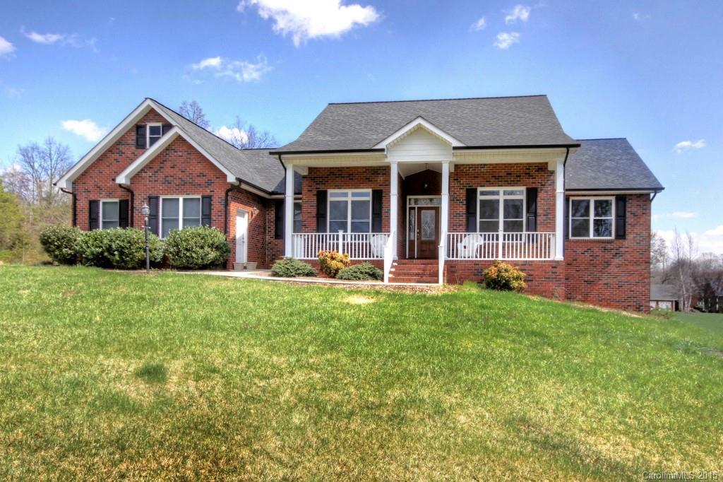 209 Seven Springs Loop, Statesville, NC 28625