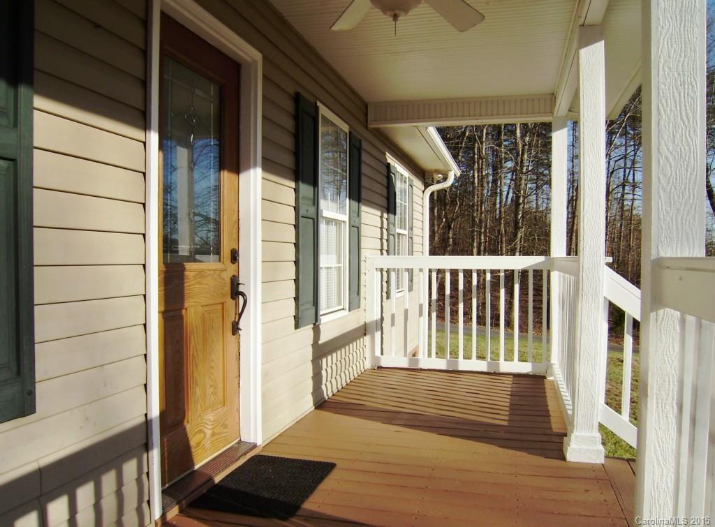 332 Shoemaker Farm Rd., Statesville, NC 28625