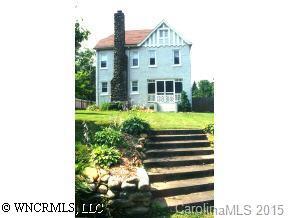 104 Alexander Avenue, Swannanoa, NC 28778