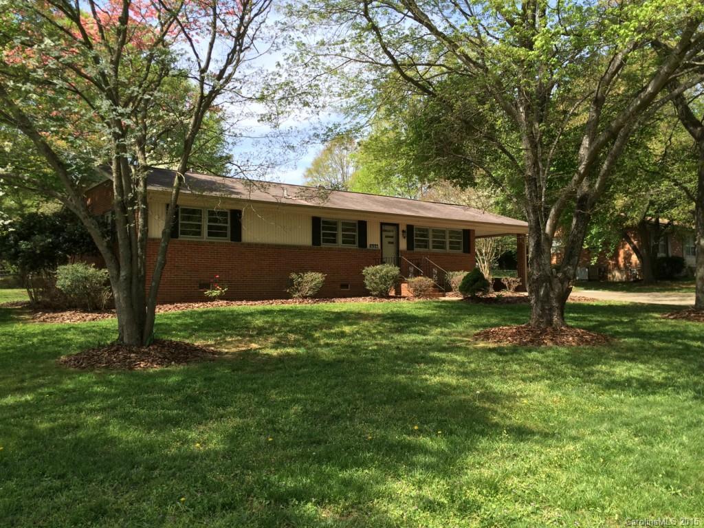 939 E Iredell Ave. #5, Mooresville, NC 28115