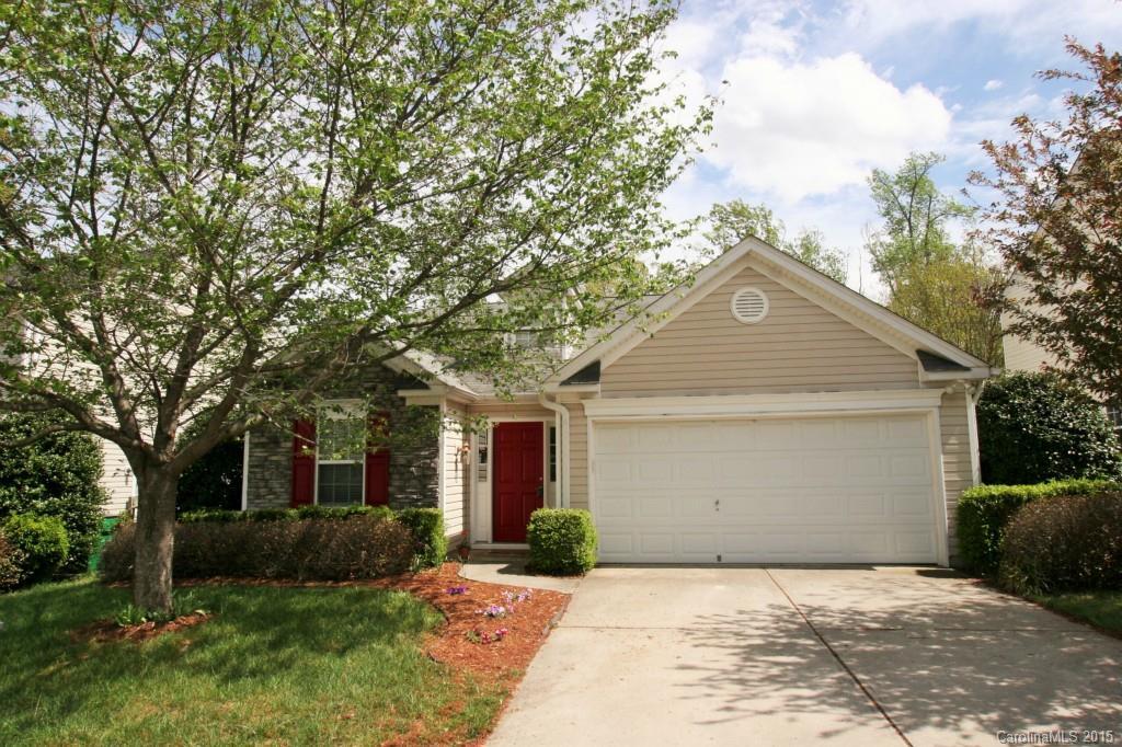 5944 Leawood Run Ct., Charlotte, NC 28269