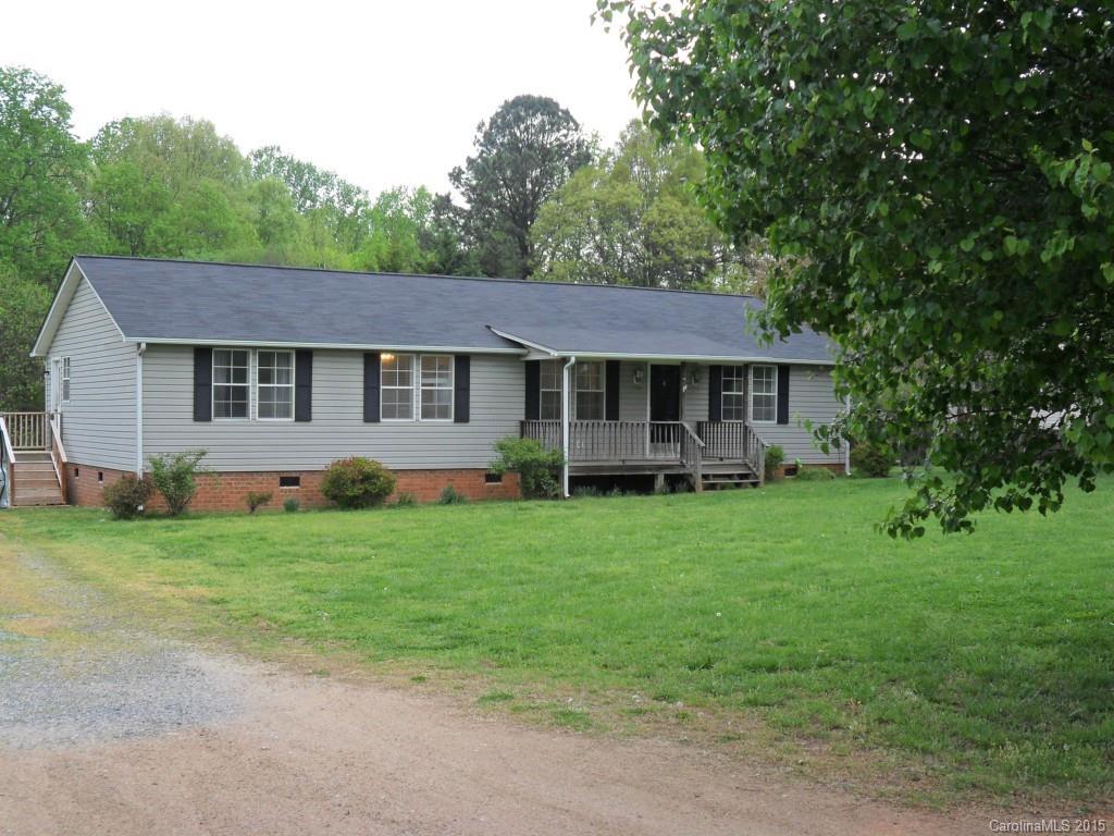 5817 October Ln., Kannapolis, NC 28081