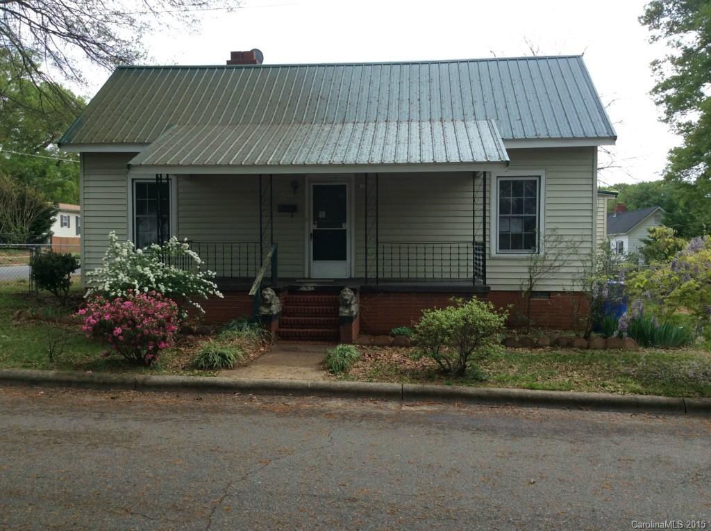 219 E Gray Ave., Mooresville, NC 28115