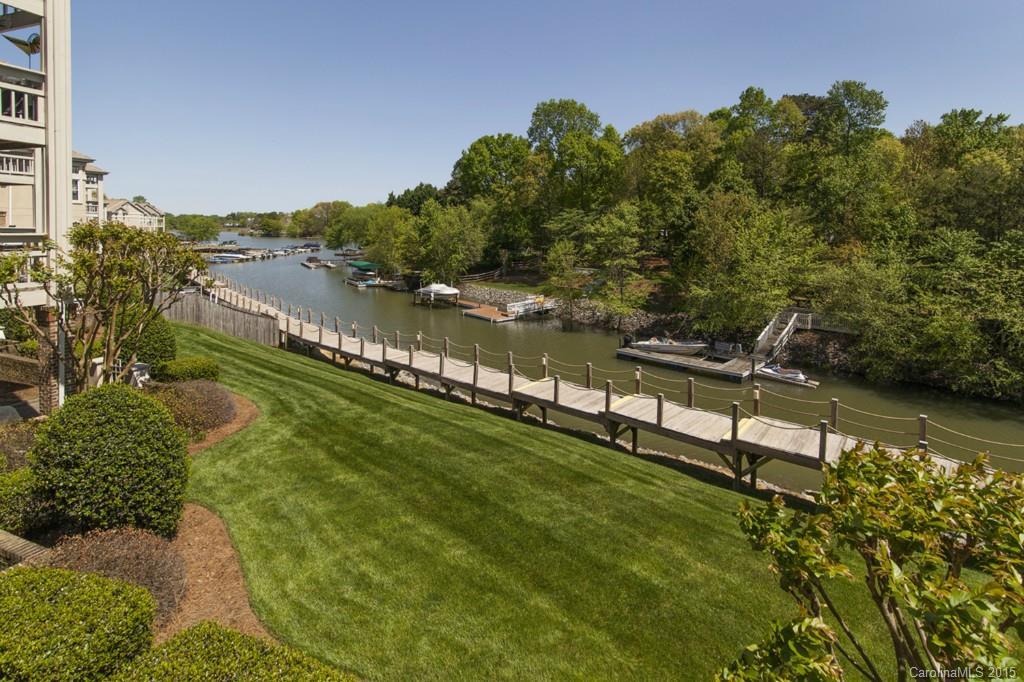 108 Pier 33 Dr. #414, Mooresville, NC 28117