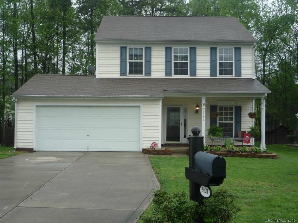 9621 Brookmere Ln., Charlotte, NC 28214