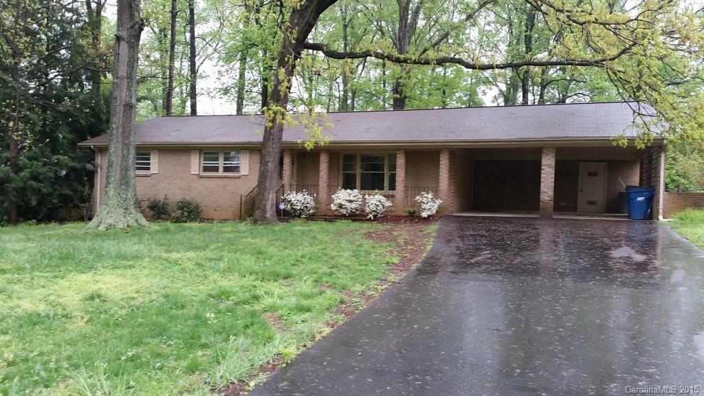 324 Plaza Dr. #20, Harrisburg, NC 28075