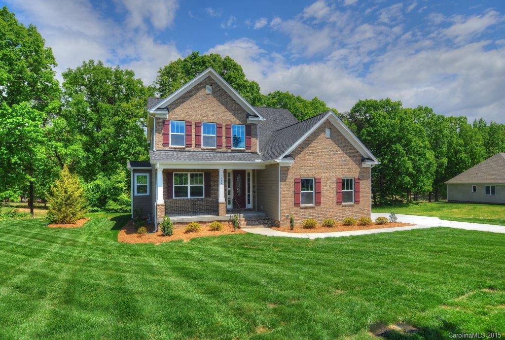 7444 Golf Course Dr., Denver, NC 28037
