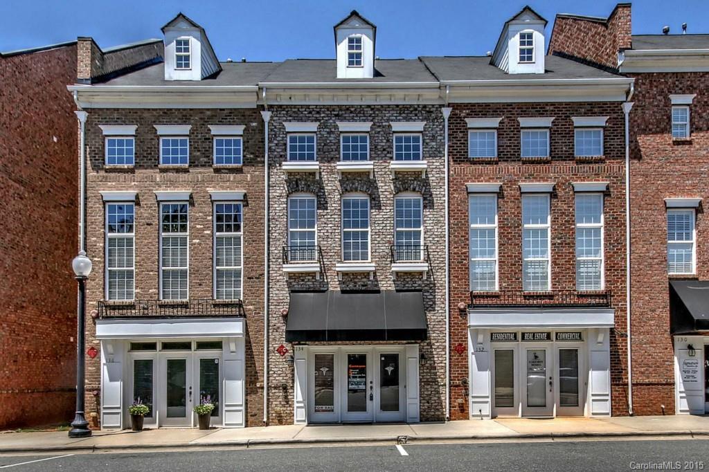 134 Market Place Ave. #7, Mooresville, NC 28117