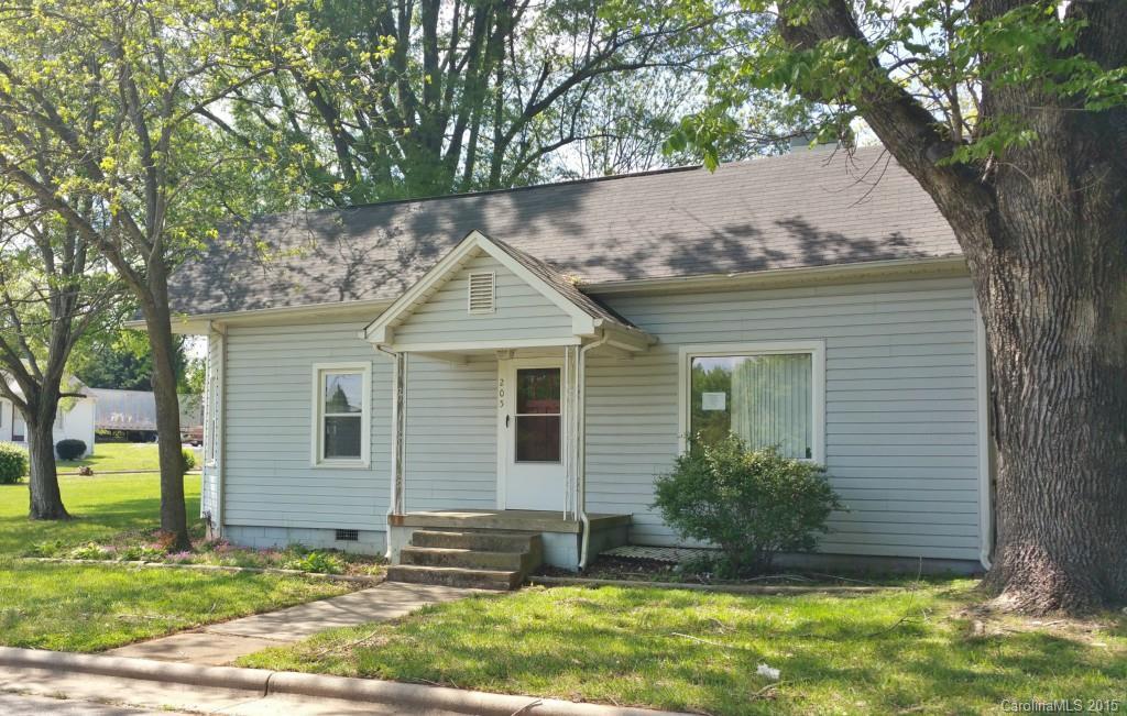 205 Church St., Troutman, NC 28166