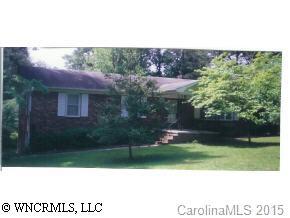 108 Arthur Lane, Hendersonville, NC 28791