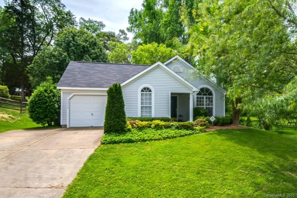 12512 Panthersville Dr., Charlotte, NC 28269