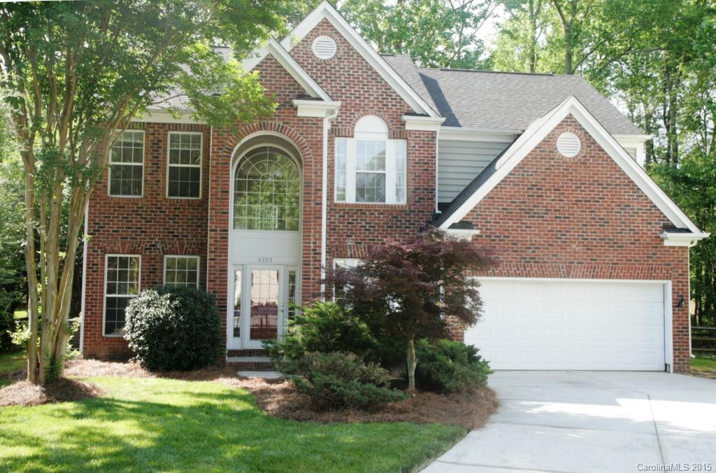 6305 Beith Ct., Charlotte, NC 28269