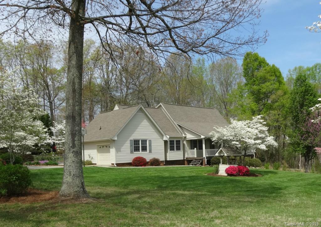 534 Troutman Farm Rd., Statesville, NC 28677