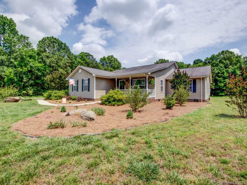 6051 Roberta Rd., Harrisburg, NC 28075