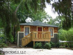 42 Forest Hill Dr., Asheville, NC 28803