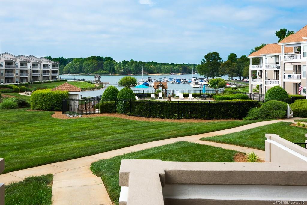 1037 Southwest Dr. #37, Davidson, NC 28036