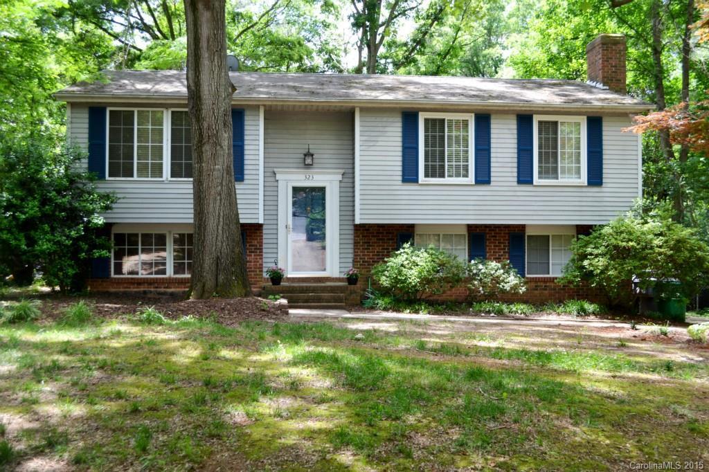323 Regency Dr., Charlotte, NC 28211