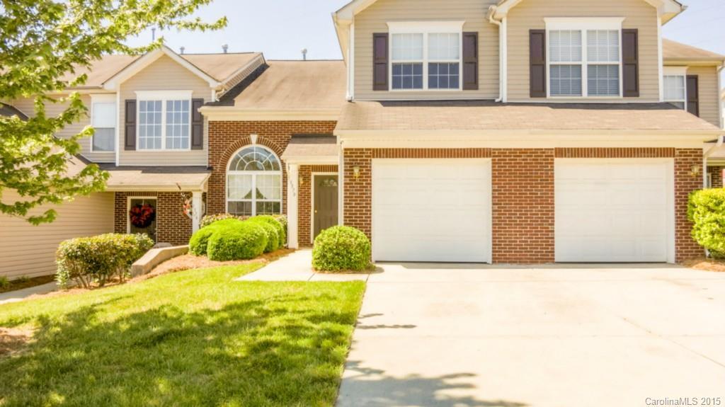 8570 Carolina Lily Ln., Charlotte, NC 28269