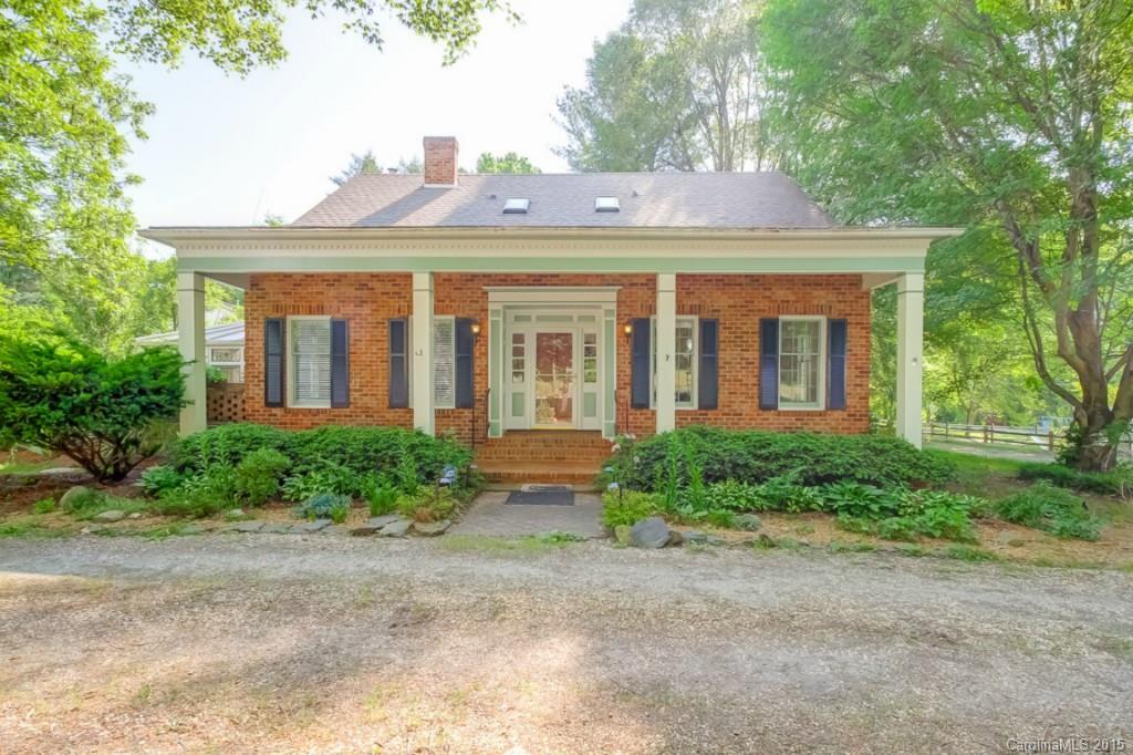 1204 N Main St., Mount Holly, NC 28120