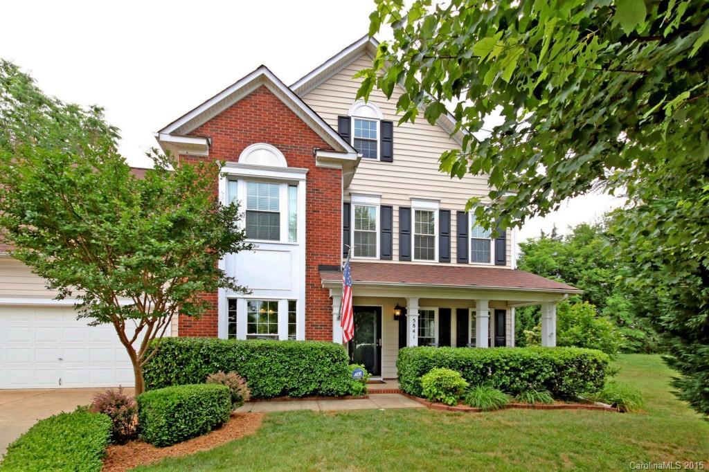 5841 Branthurst Dr., Charlotte, NC 28269